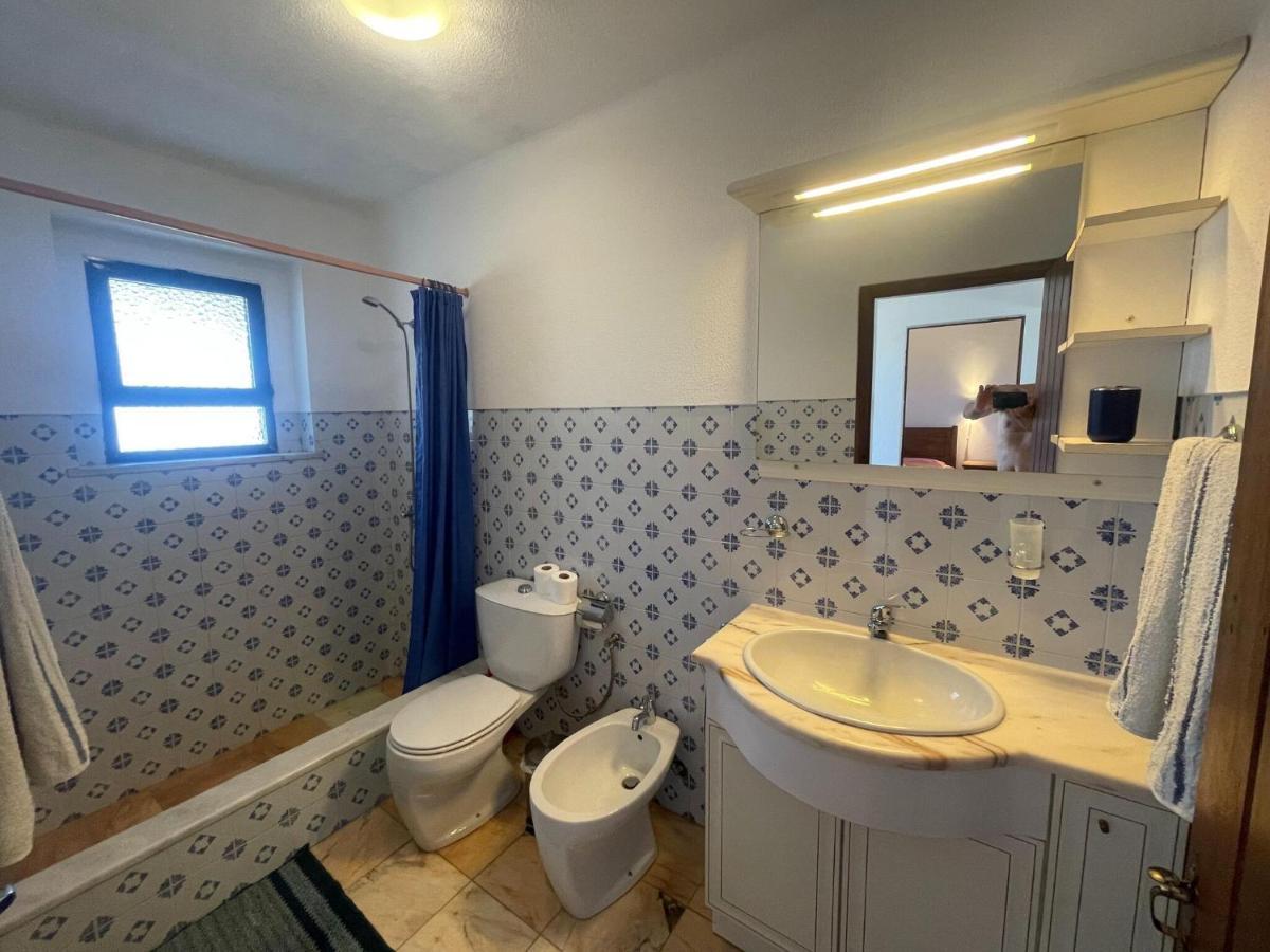 Inviting Holiday Home In Montemor O Novo With Pool Exteriör bild